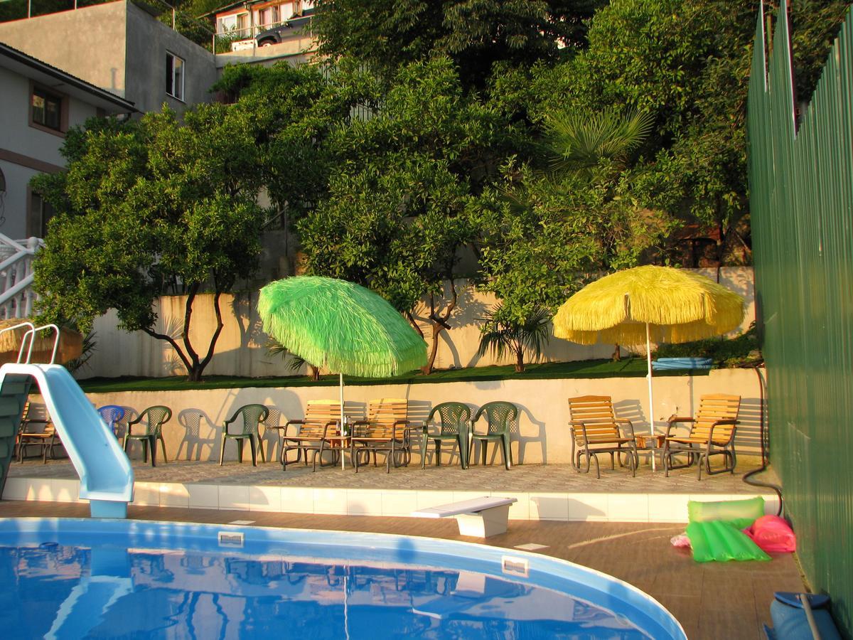 Mamzyshkha Guest House Gagra Exterior photo