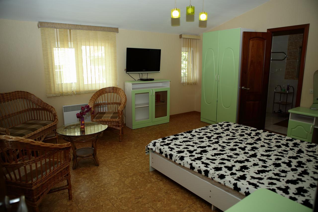 Mamzyshkha Guest House Gagra Exterior photo
